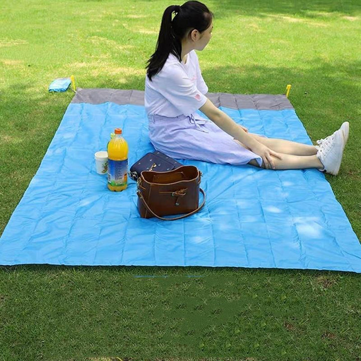 Stornfield | Lightweight Waterproof Beach Blanket