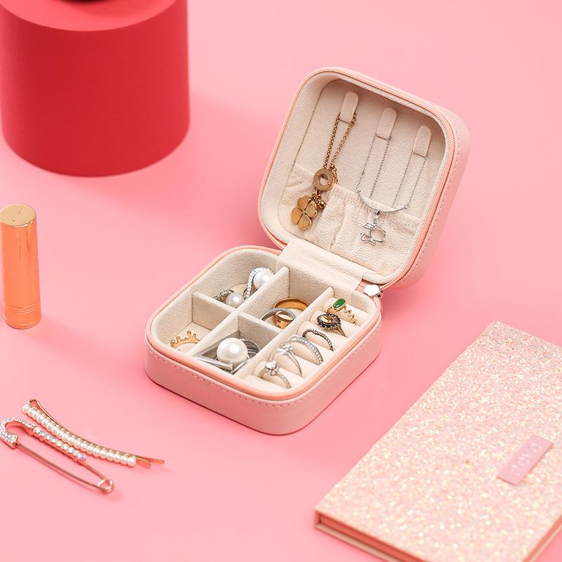 de bijoux - Store your treasures stylishly! | Stornfield