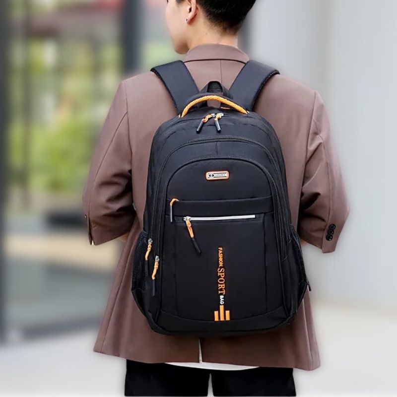 VanguardGear Men's Backpack – Waterproof & Stylish for Work and Travel | Stornfield