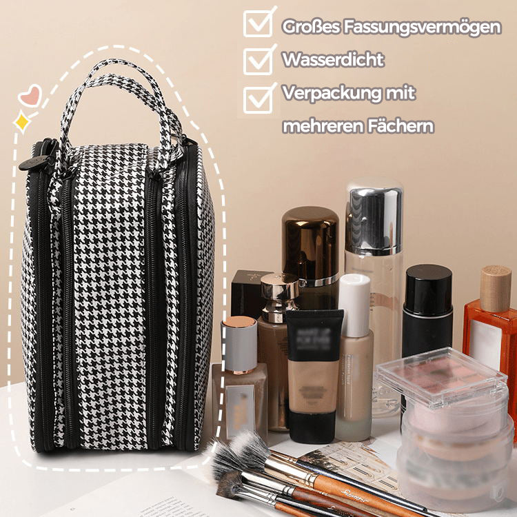 Portable cosmetics bag with large capacity | Stornfield