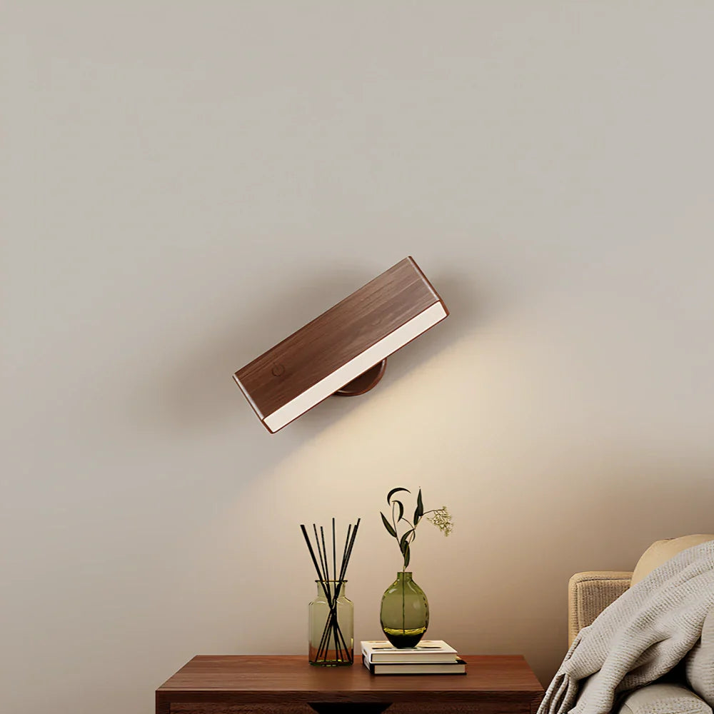 Pivot Motion Spot Light | Stornfield