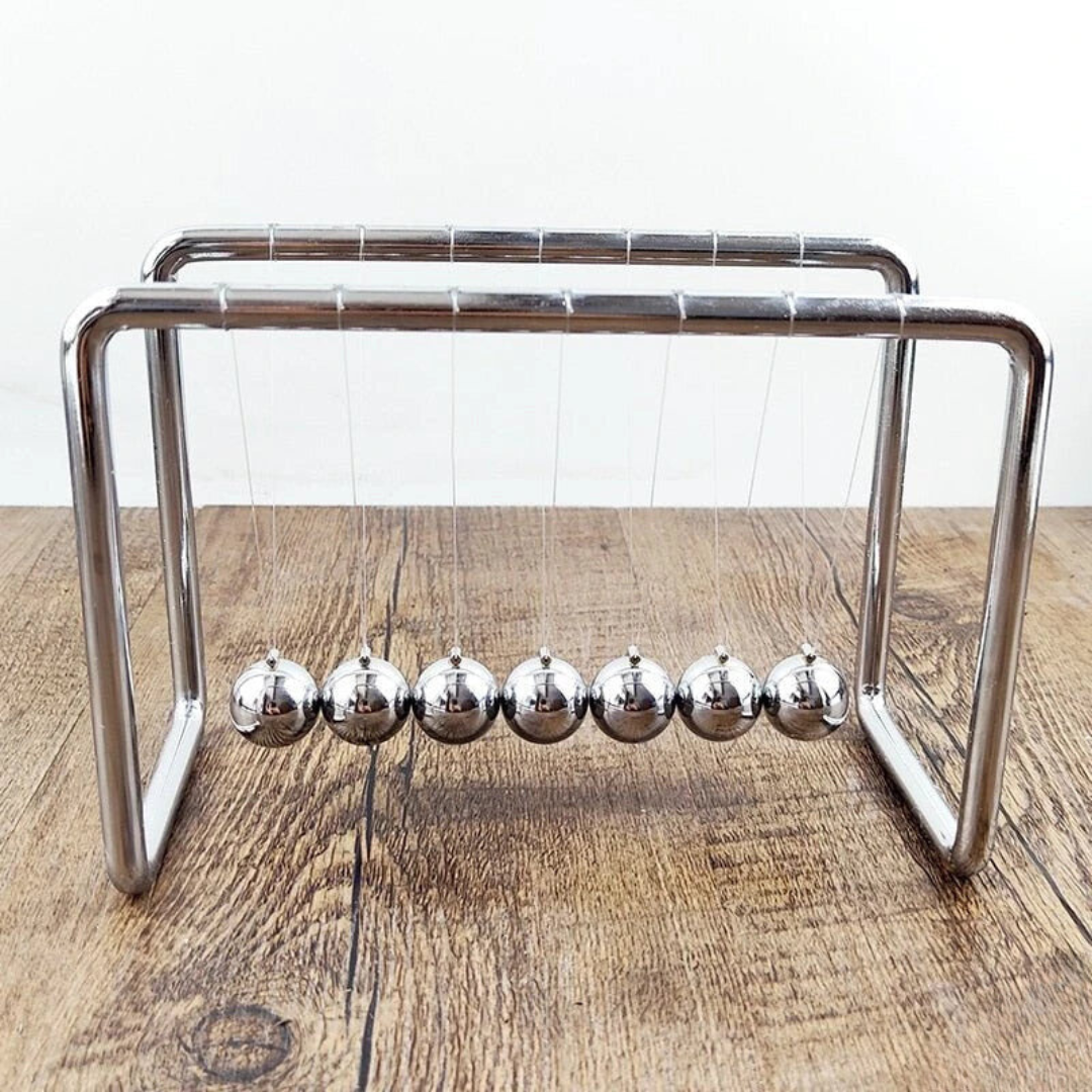 Stornfield | Silver Pendulum Balance Balls Newton's Cradle Desk Toy