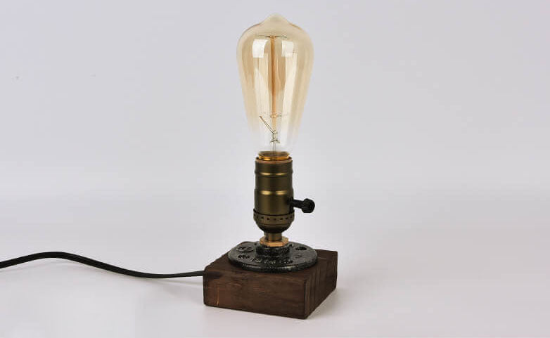 Stornfield | Industrial Vintage Iron 1-Light Bulb Table Lamp