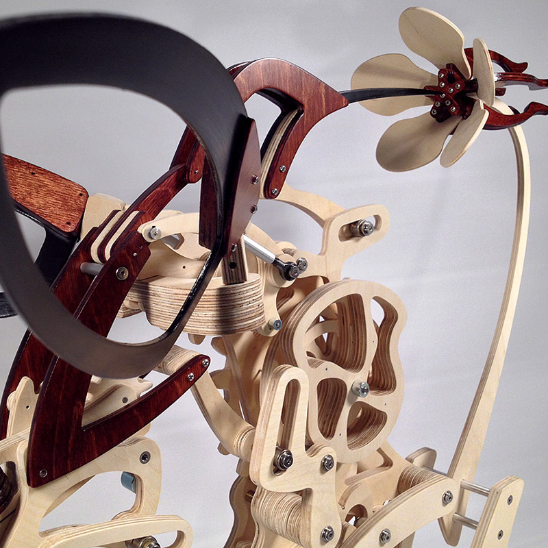 Kinetic Hummingbird Sculpture made of Wood | Stornfield