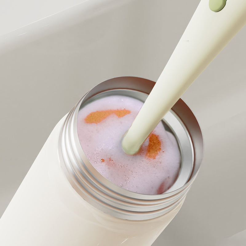 Multifunctional cleaning brush in carrot shape | Stornfield