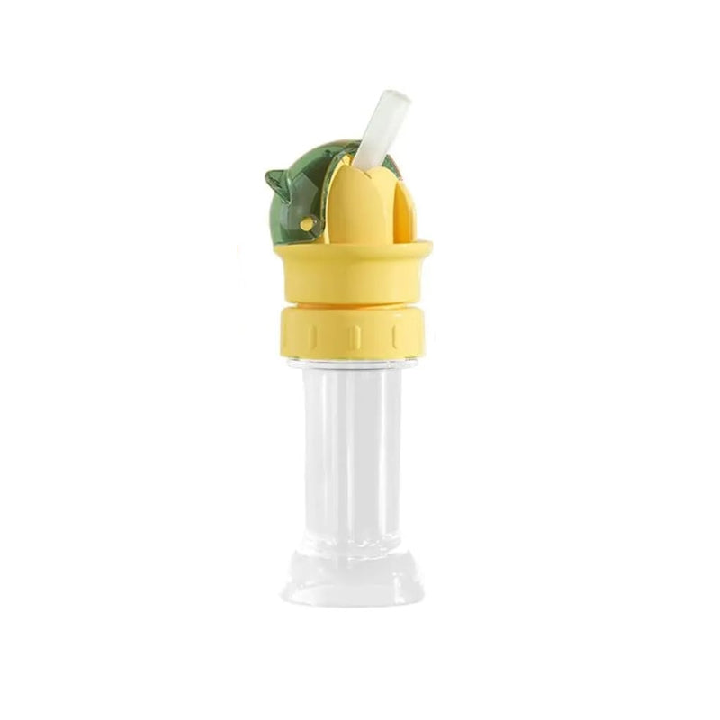 Reusable drinking bottle for children with straw lid | Stornfield