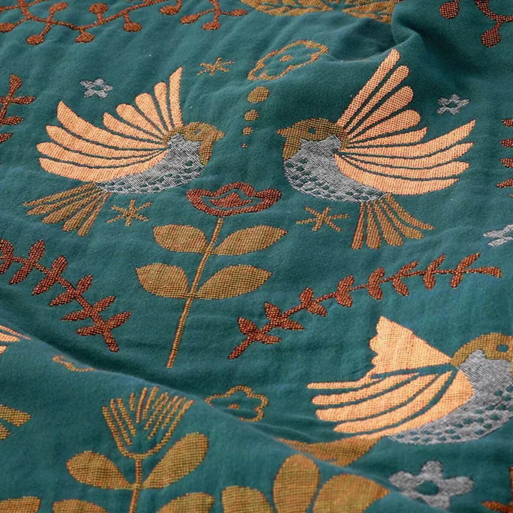 Stornfield | Reversible Scandinavian Bird Throw - NordicNest