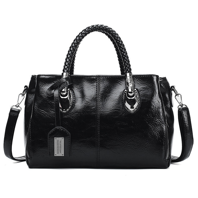 New handbags made of oil wax leather Boston, large tote bag made of soft leather | Stornfield