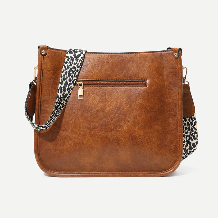 Shoulder bag with large capacity | Stornfield