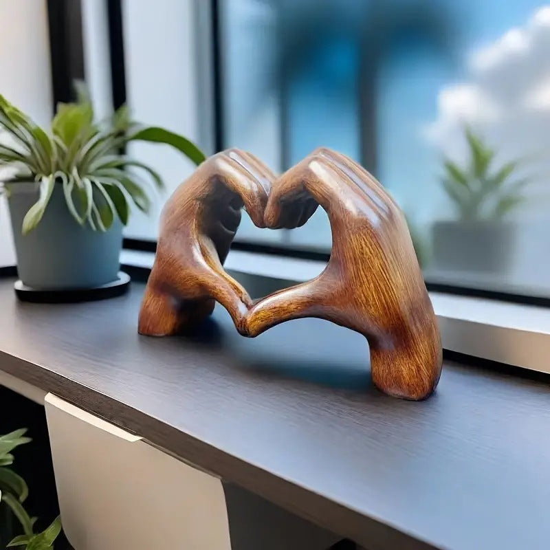 Hands of the Heart Statue | Stornfield
