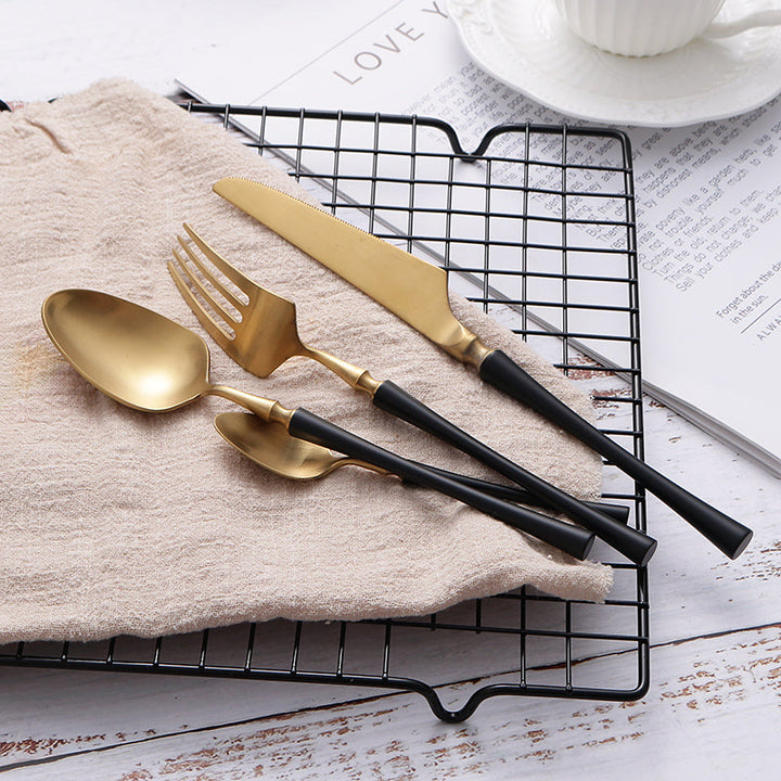 Stornfield | Classic stainless steel set with elegant handles