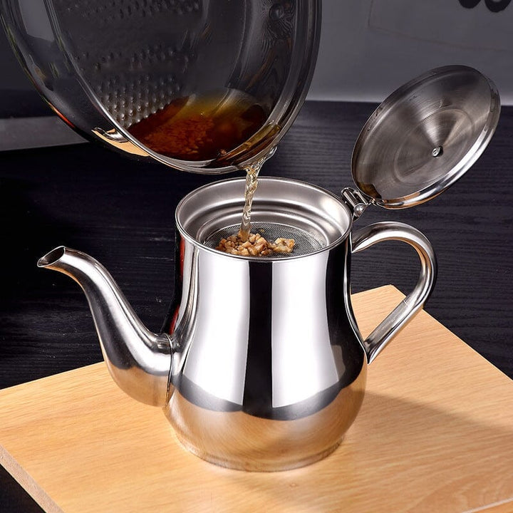 Stainless Steel Oiler | Stornfield