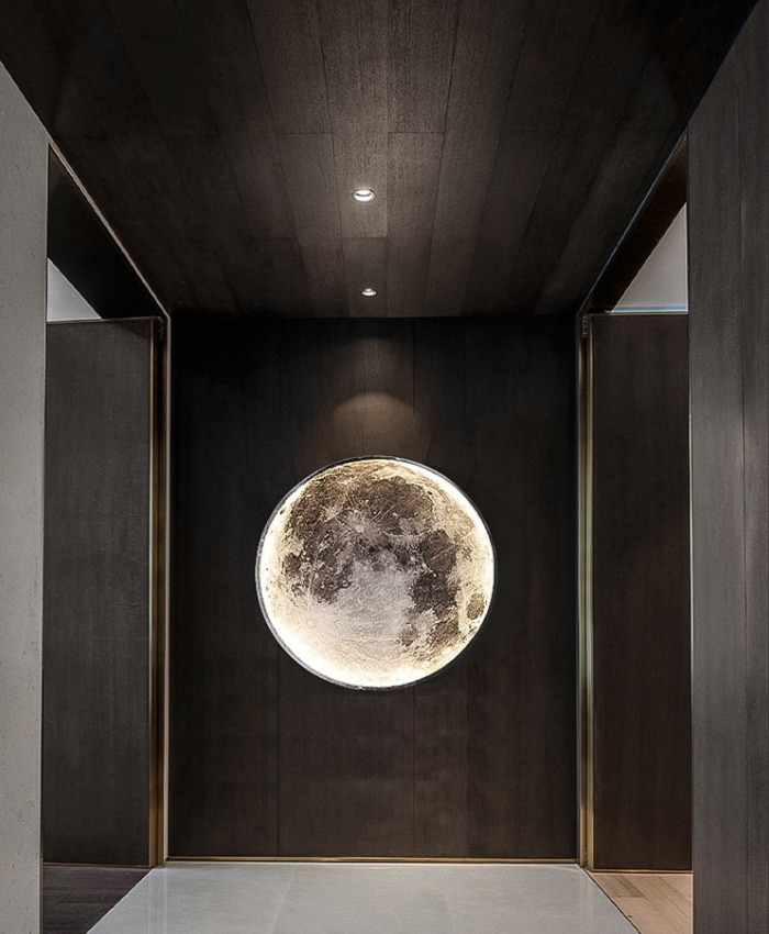 Stornfield | Luna