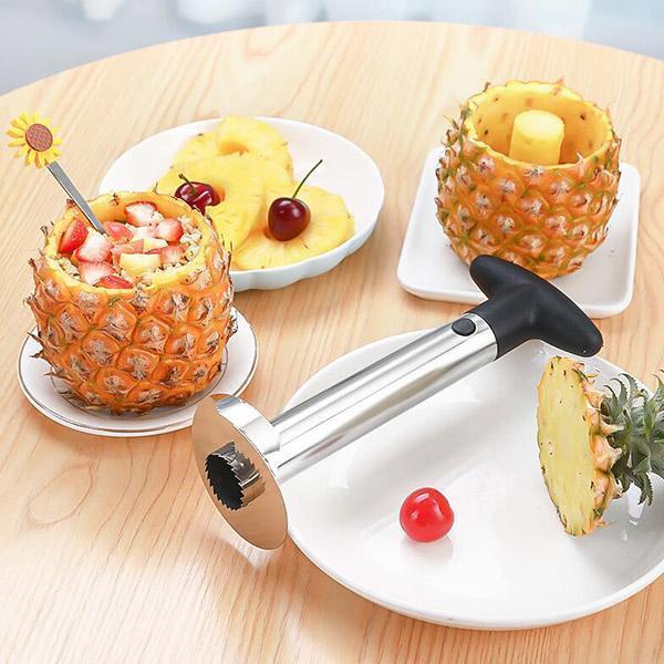 Stainless Steel Pineapple Corer | Stornfield