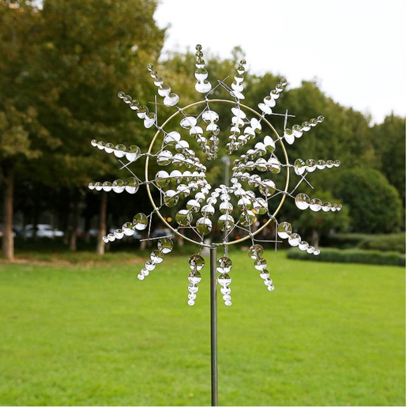 Stornfield | Wind-Powered Modern Garden Decoration