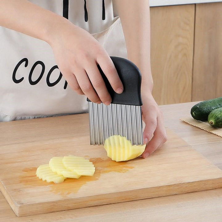 Stainless Steel Crinkle Chopper | Stornfield