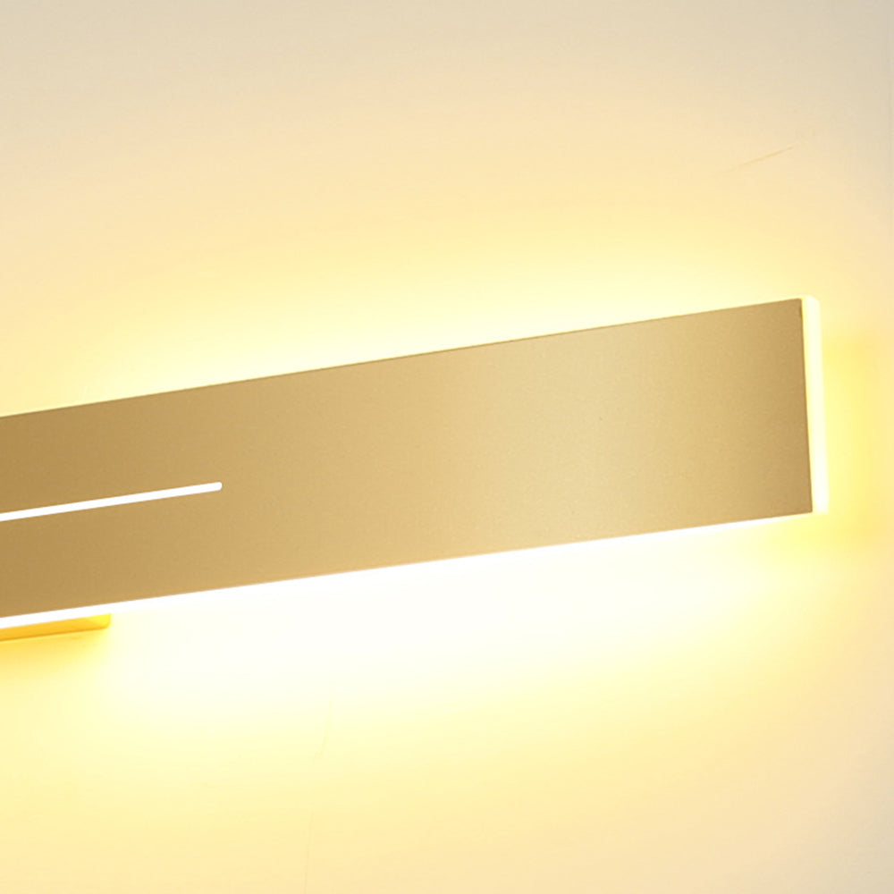 Modern LED Wall Lamp - LumièreGold | Stornfield