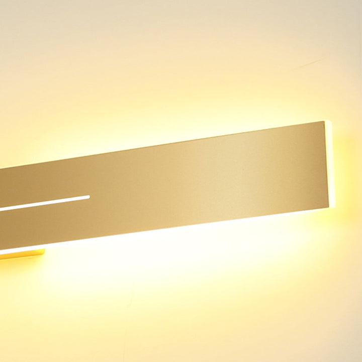 Modern LED Wall Lamp - LumièreGold | Stornfield