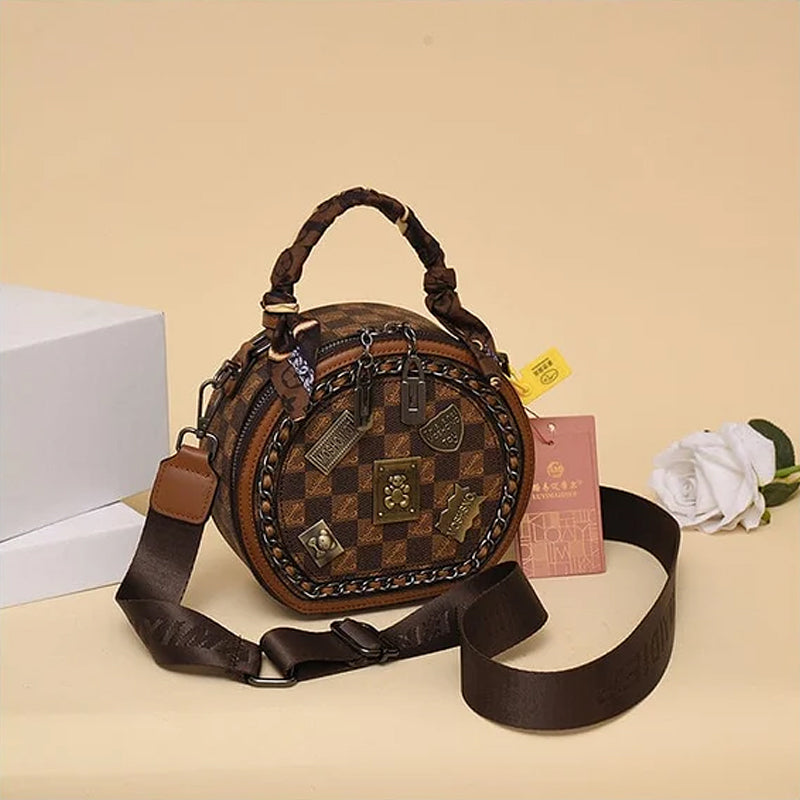 Fashionable Retro Bear Badge Shoulder Bag | Stornfield
