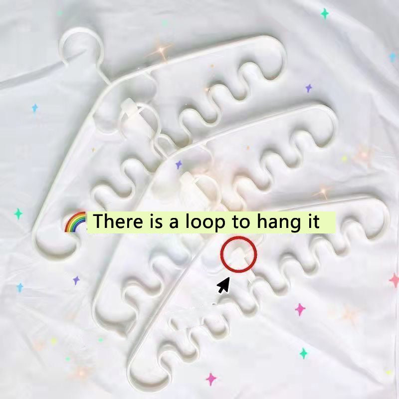 Japanese Space-Saving Wavy Cloth Hanger | Stonrfield