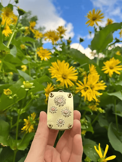 Stornfield | Mini Flower Press | Compact Botanical Keepsake Maker | Portable Craft Tool
