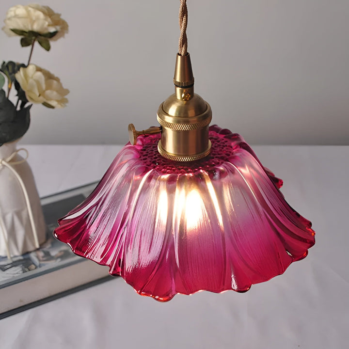 Hanging lamp with floral motif – Warm light & stylish design | For your home | Stornfield