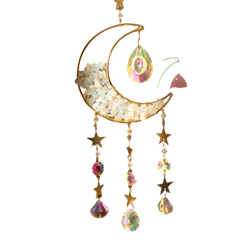Enchanting Moon Decor for Peaceful Stornfield Spaces