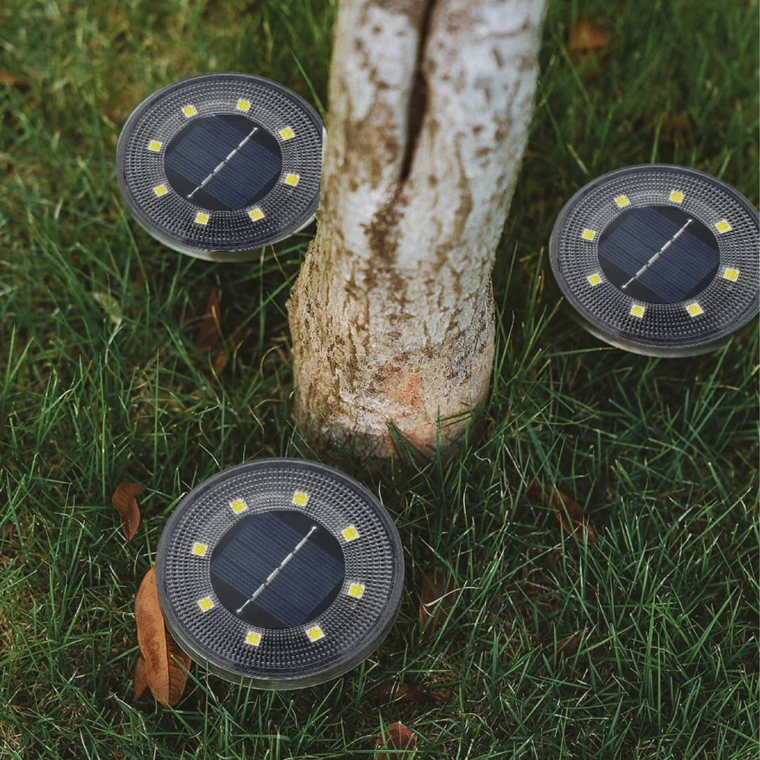 Solar-powered waterproof outdoor lights | Stornfield