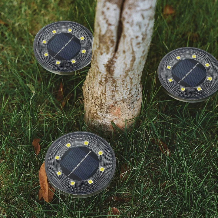 Solar-powered waterproof outdoor lights | Stornfield