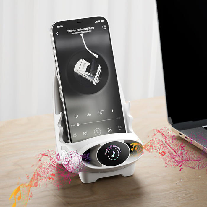 SmartCharge | Multifunctional Phone Holder | Stornfield