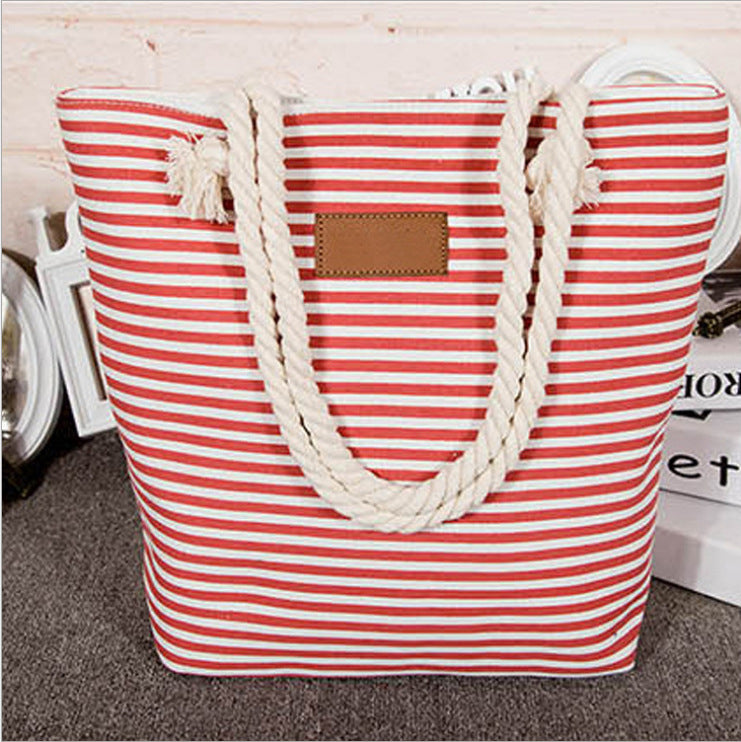 Striped beach bag with sturdy rope handles Stornfield