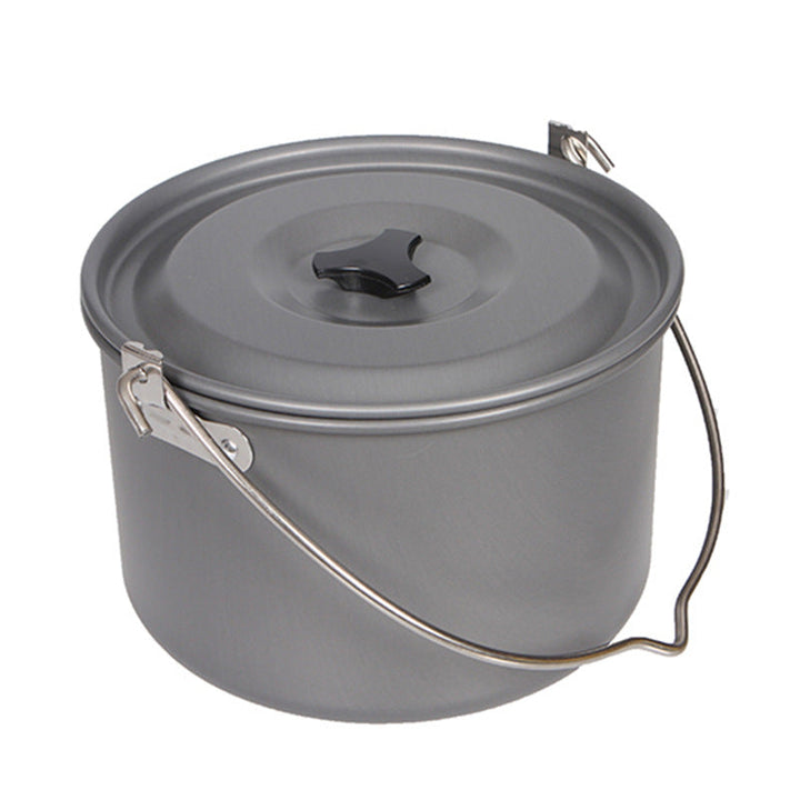 lightweight anodized aluminum camping cooking pot with bail handle and secure lid Stornfield