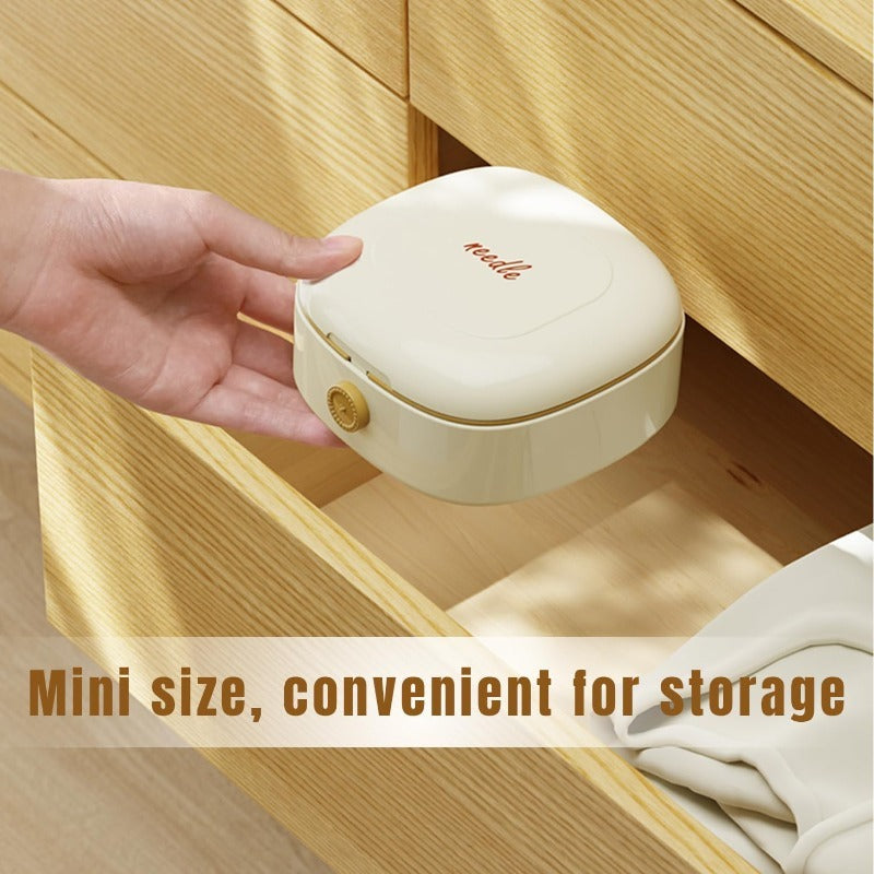 Magnetic Two-Layer Sewing Kit Stornfield