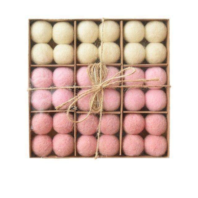 36pcs Stornfield Wool Christmas Tree Balls