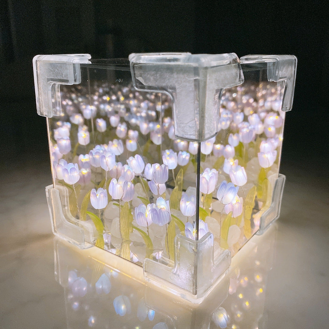 Blossom Box | Magical Tulip Light | Stornfield