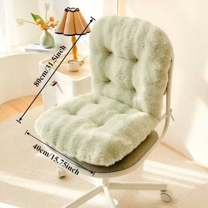 Soft seat cushion made of faux fur – Extra thick & cuddly | Perfect for chair and sofa | Stornfield