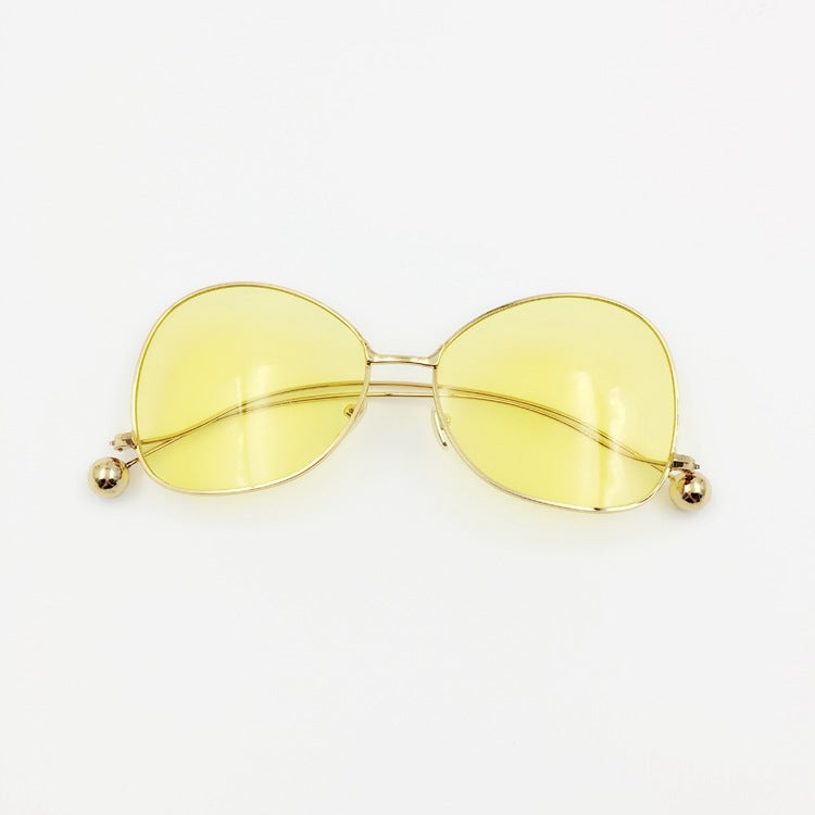 Fashionable Sunglasses in Futuristic Design Stornfield
