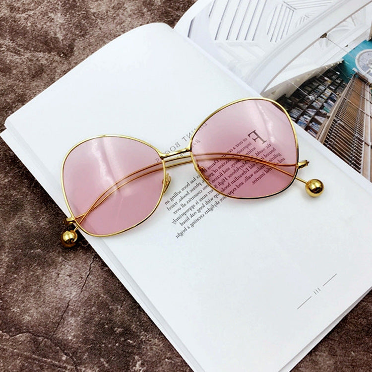 Fashionable Sunglasses in Futuristic Design Stornfield