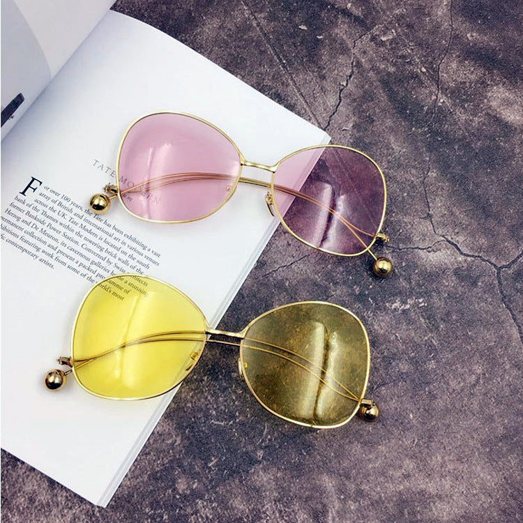 Fashionable Sunglasses in Futuristic Design Stornfield