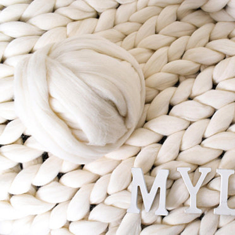 Stornfield 丨 Hand-Knit Blanket