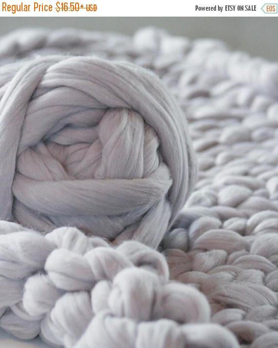 Stornfield 丨 Hand-Knit Blanket