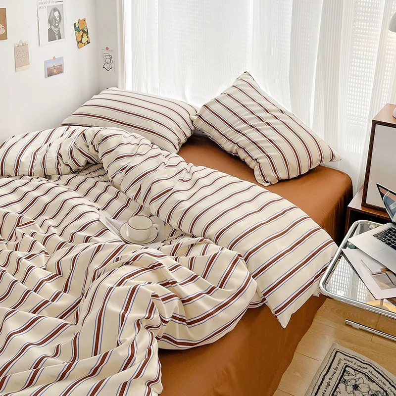 Stornfield | Nordic Stripe Bedding Set