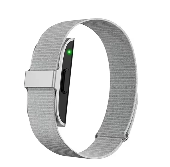 Stornfield | HealthBracelet – Pedometer and IP68 Fitness Tracker
