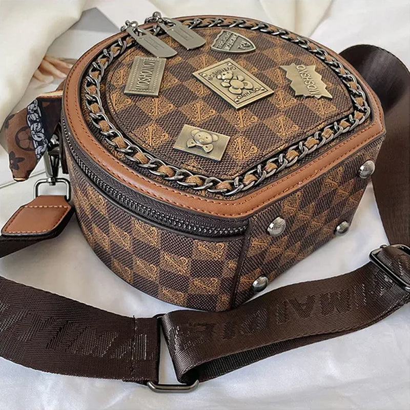 Fashionable Retro Bear Badge Shoulder Bag | Stornfield