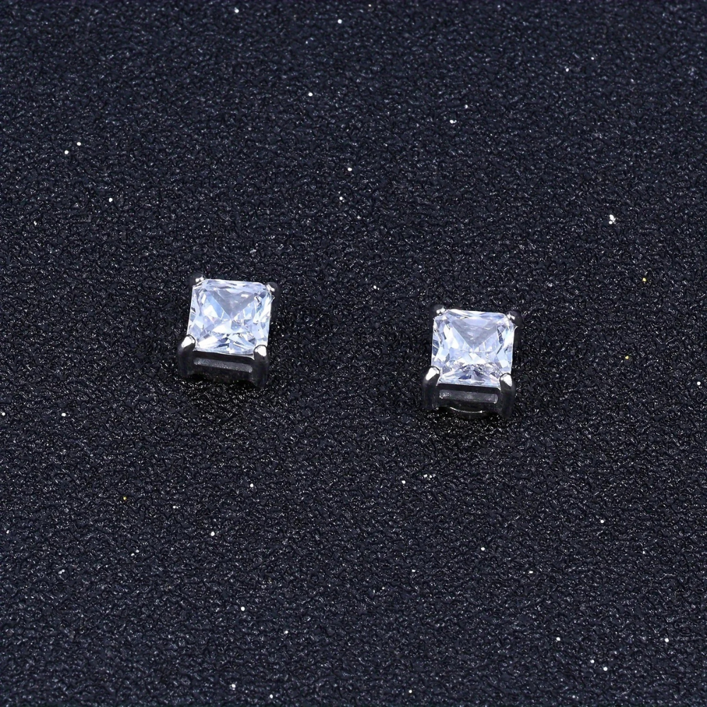 Stornfield | Premium Unisex Magnetic Crystal Stud Earrings