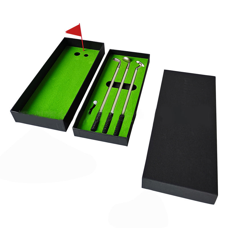 Golf gift with Stornfield putting green