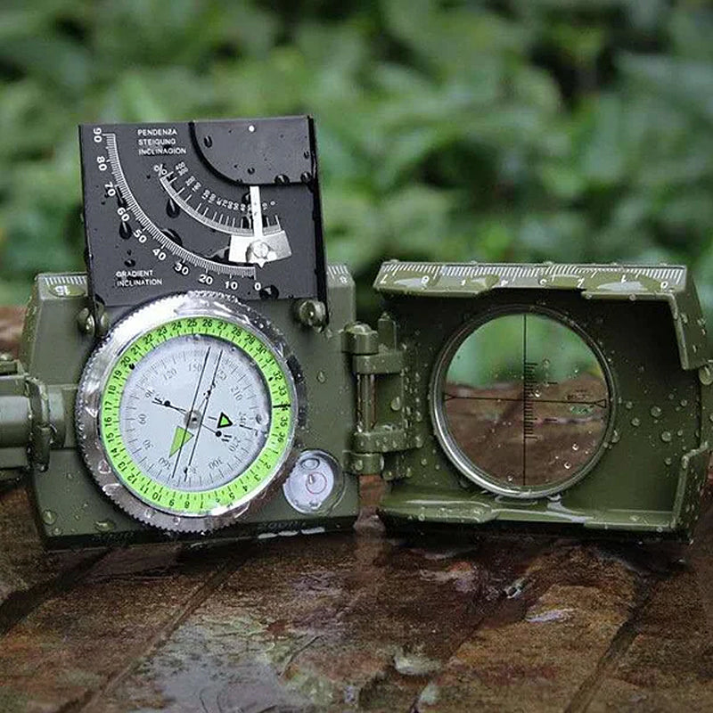 Multifunctional compass with flip-flop function | Stornfield