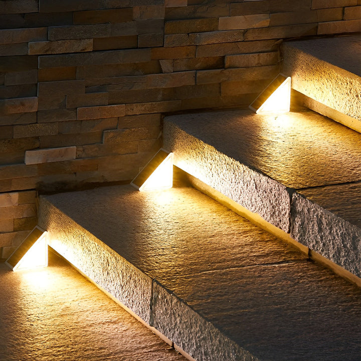 Triangular Intelligent Waterproof LED Solar Outdoor Step Lighting | Stornfield