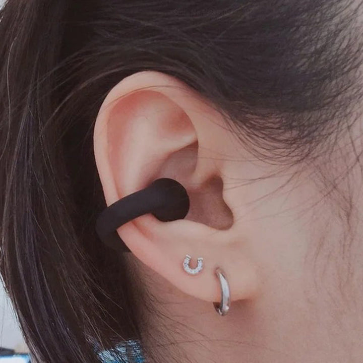 Bone conduction headphones with wireless ear clip | Stornfield