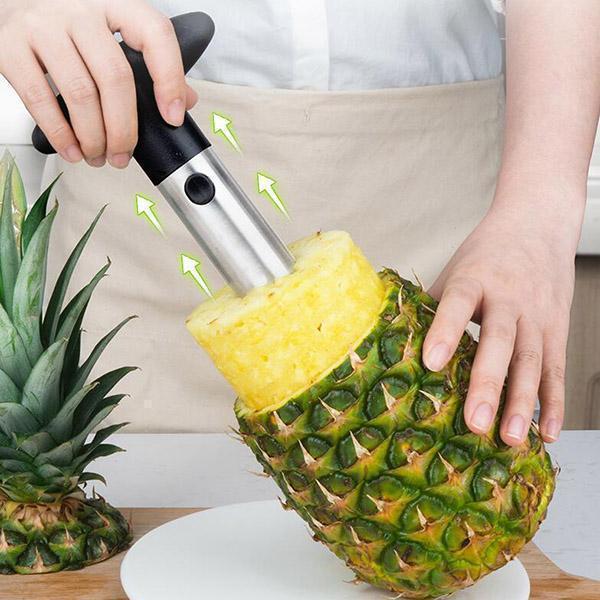 Stainless Steel Pineapple Corer | Stornfield